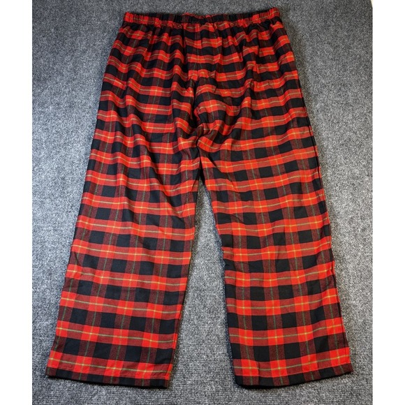 Disney Store Men's Red Black Green Pajama Pants Fleece Sleepwear Lounge 2XL - Picture 2 of 7